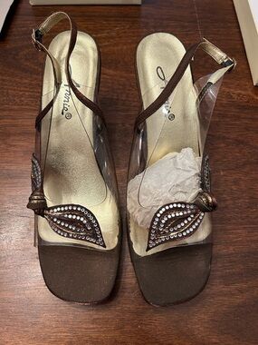 Vintage Annie Brown Rhinestone Leaf Slingback Heels